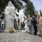 В парку «Перемога» відкрили унікальний пам’ятник Матері-Вдові.