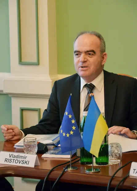 Посол Ради Європи в Україні попереджений про фальсифікації українського законодавства урядом України